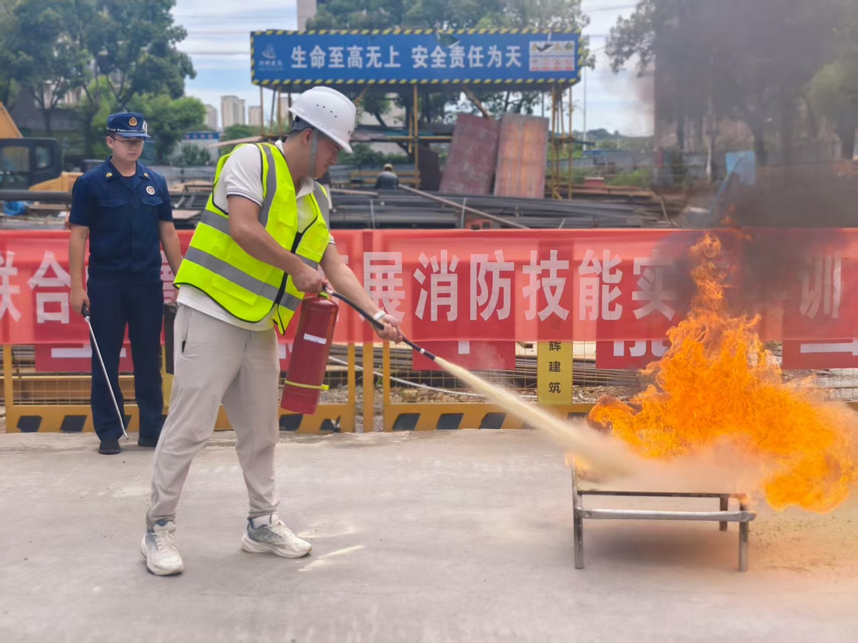 微信图片_20250815162620.jpg
